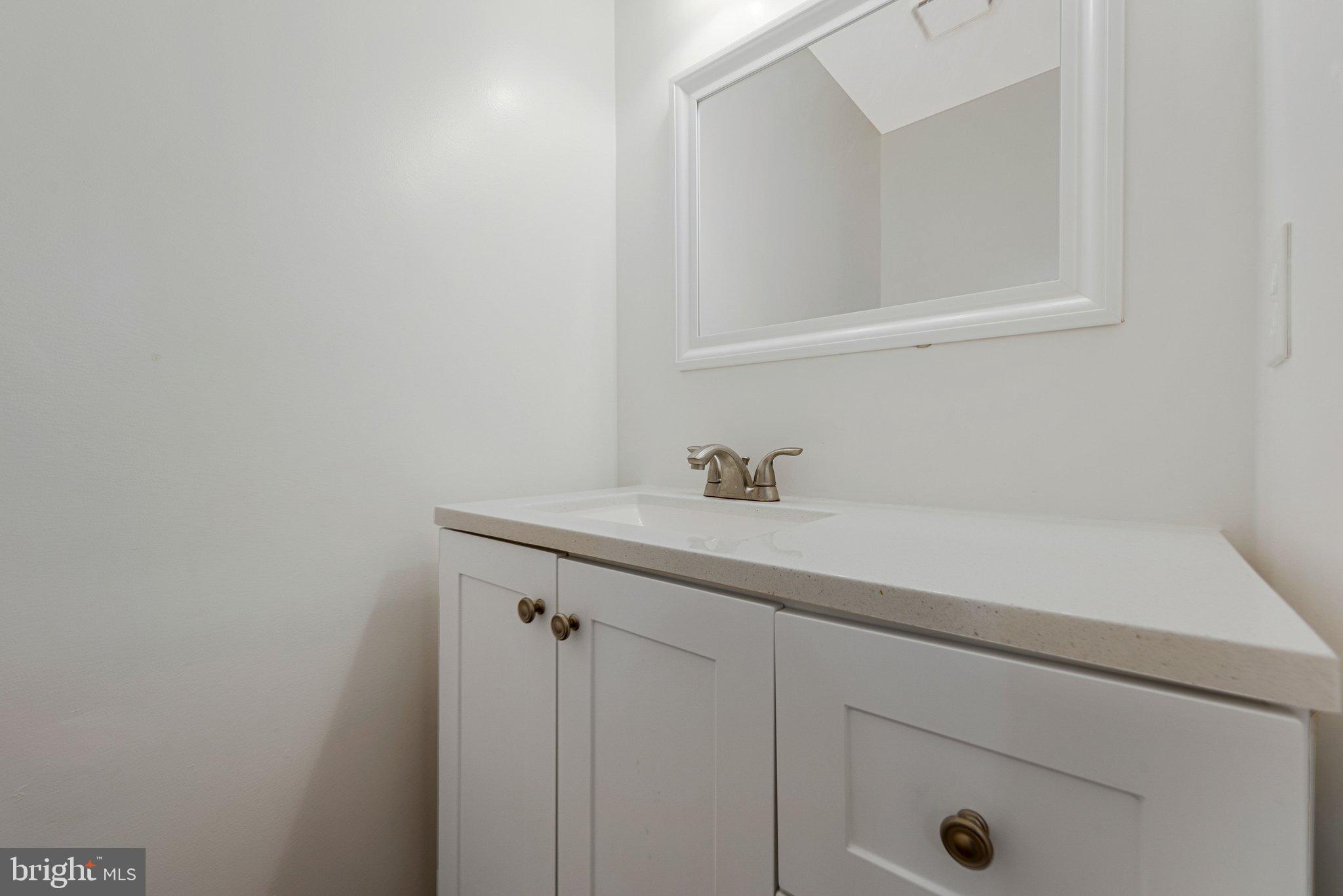 4675 Red Hawk Terrace Bladensburg, MD 20710 - Photo 9 of 14