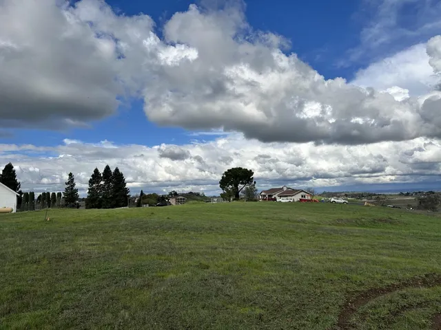 $89,000 | 2090 Mohawk Court, Ione, CA 95640