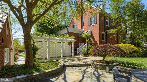 $4,850,000 | 3609 Edmunds Street Northwest, Washington, DC 20007