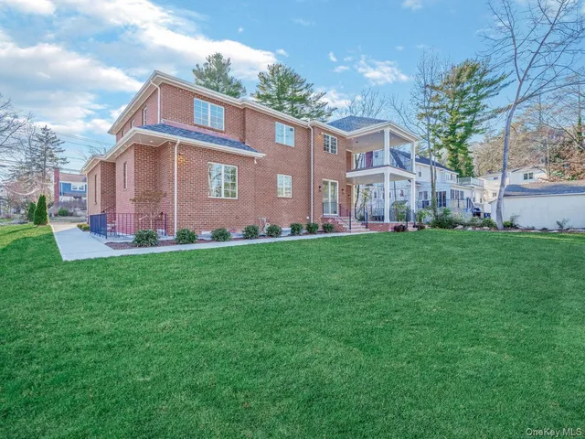 $4,230,000 | Undisclosed Address, Great Neck, NY 11021