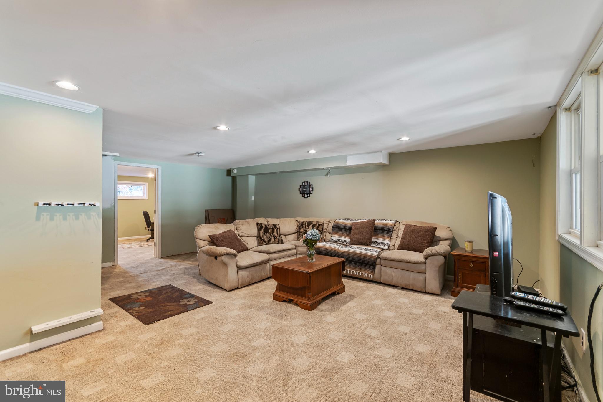 3290 Cromwell Road Philadelphia, PA 19114 - Photo 31 of 42 Gallery Image 31