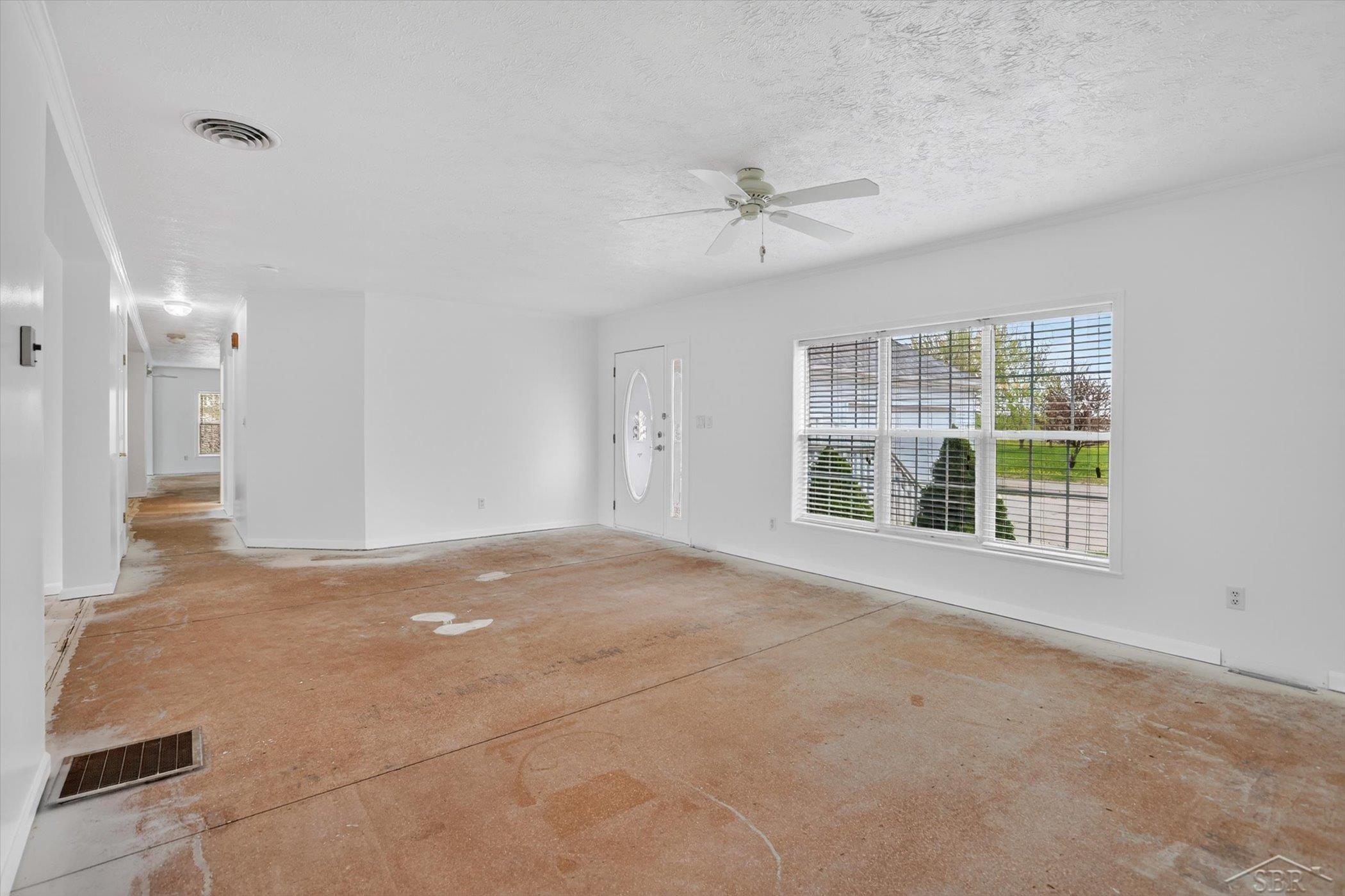 11087 Pierce Road Freeland, MI 48623 - Photo 28 of 98