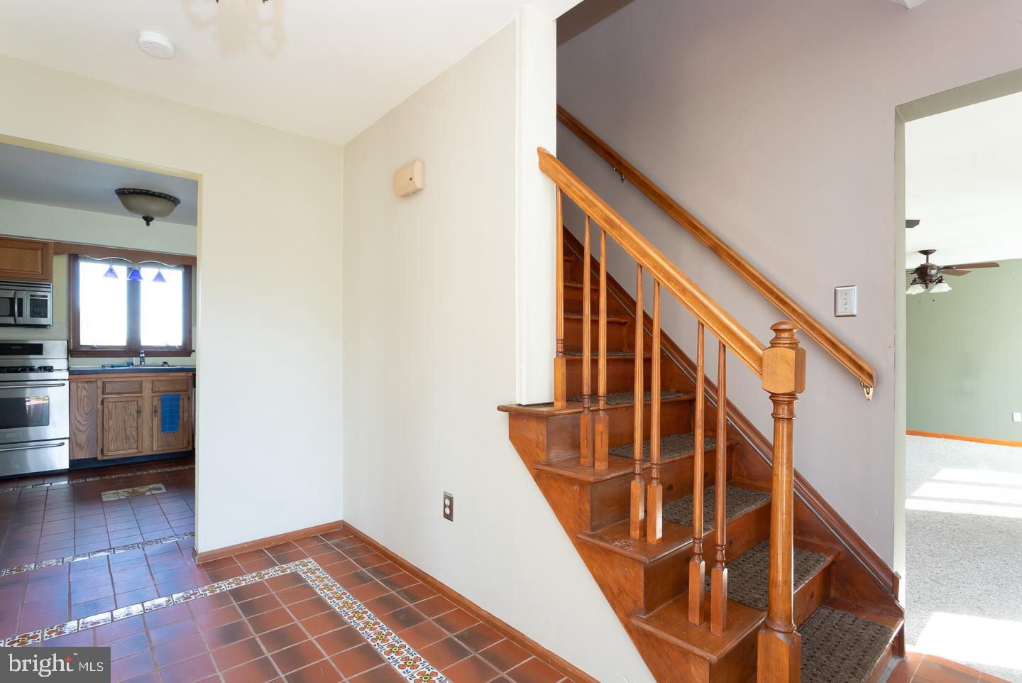 505 Kolb Road Spring City, PA 19475 - Photo 17 of 35 Foyer