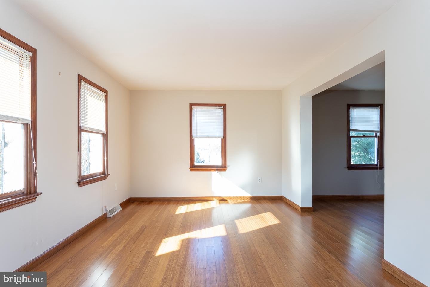 505 Kolb Road Spring City, PA 19475 - Photo 4 of 35 Formal Living Room