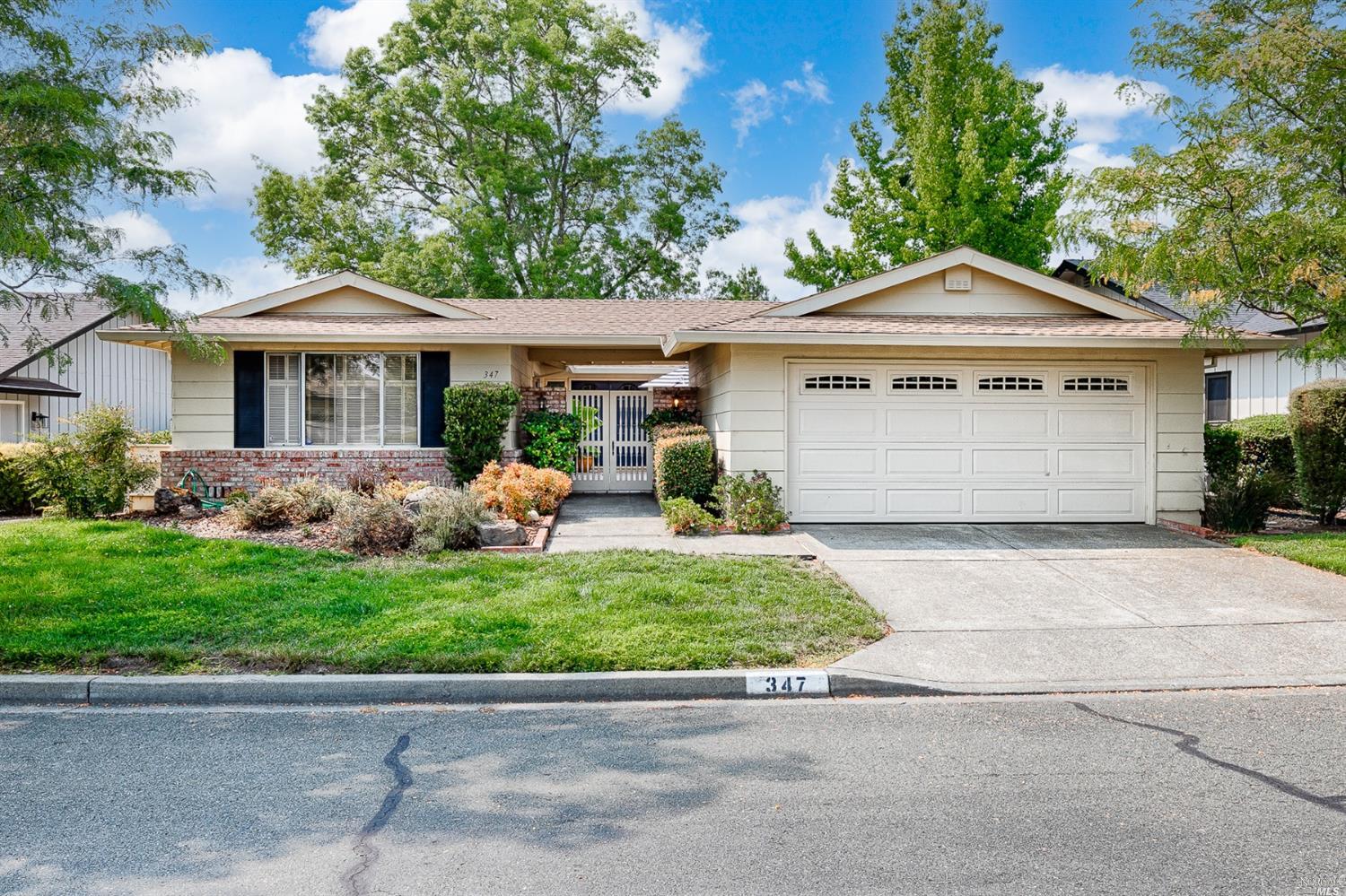 347 Golf Court Santa Rosa, CA 95409 - Photo 1 of 1 Gallery Image 1
