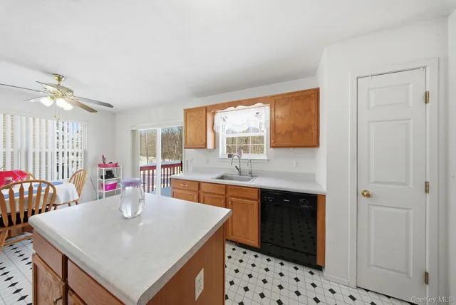 $575,000 | 25 Alexander Drive, Washingtonville, NY 10992