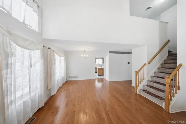 $575,000 | 25 Alexander Drive, Washingtonville, NY 10992