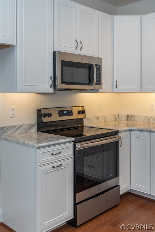 15707 Blooming Road Chesterfield, VA 23832 - Photo 4 of 22 Gallery Image 4