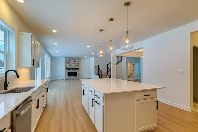 $918,970 | 19965 67th Avenue, Hamel, MN 55340