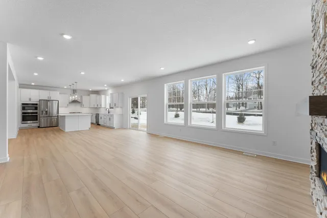 $894,970 | 19965 67th Avenue, Corcoran, MN 55340