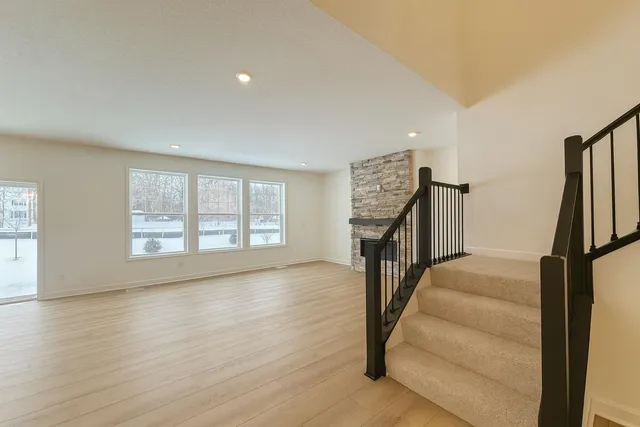 $918,970 | 19965 67th Avenue, Hamel, MN 55340