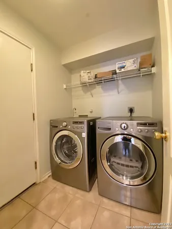 $1,900 | 9338 Bartlett Falls, San Antonio, TX 78250