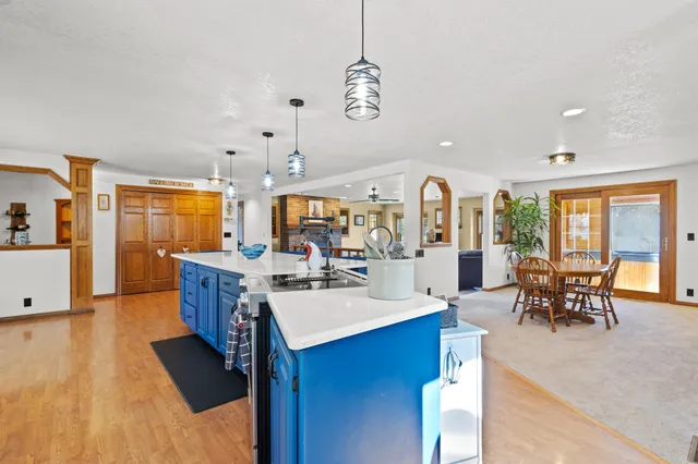 $874,900 | N4742 Thompson Road, Shiocton, WI 54170