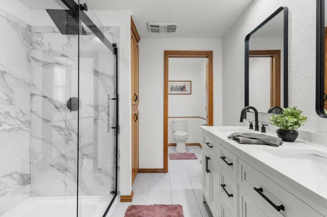 $874,900 | N4742 Thompson Road, Shiocton, WI 54170