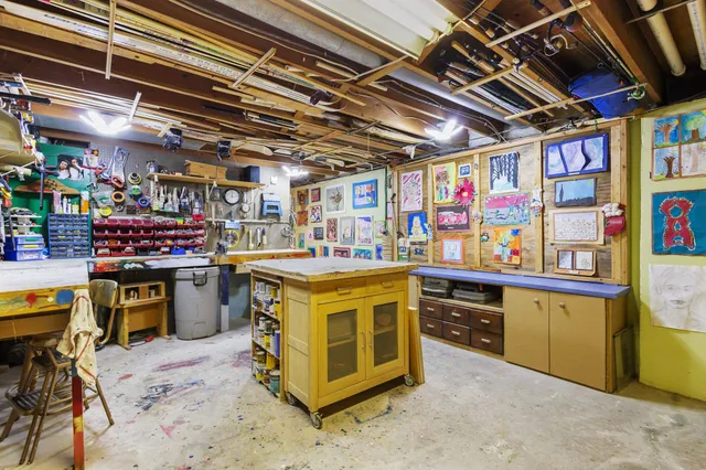 $874,900 | N4742 Thompson Road, Shiocton, WI 54170