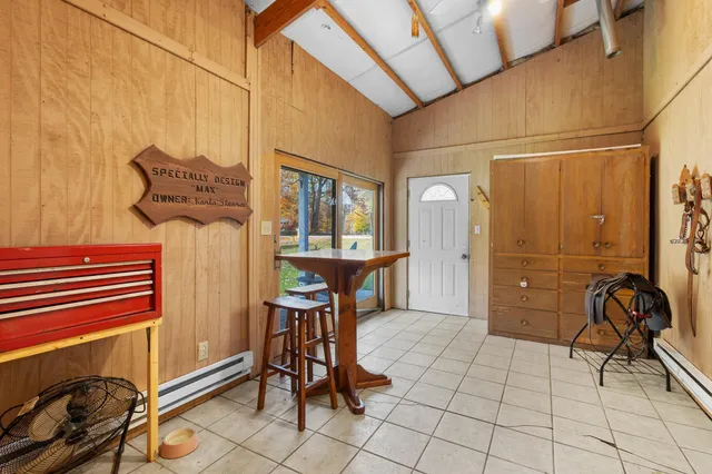 $874,900 | N4742 Thompson Road, Shiocton, WI 54170