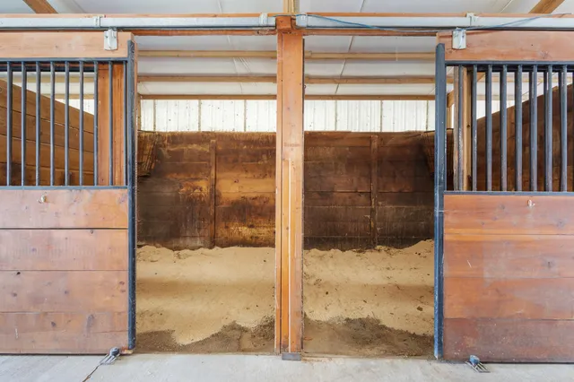 $874,900 | N4742 Thompson Road, Shiocton, WI 54170