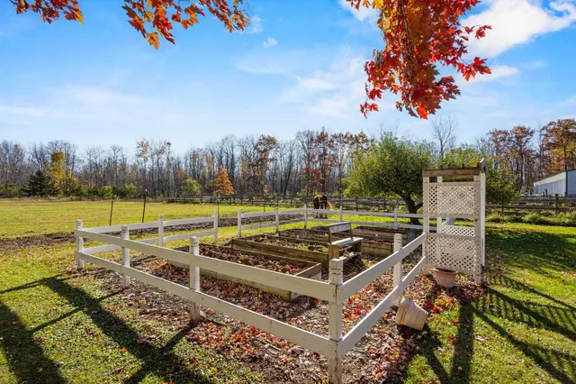 $874,900 | N4742 Thompson Road, Shiocton, WI 54170