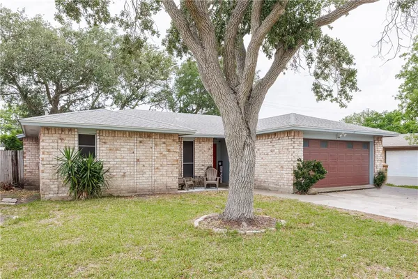 $229,900 | 3109 Crestwater Drive, Corpus Christi, TX 78415