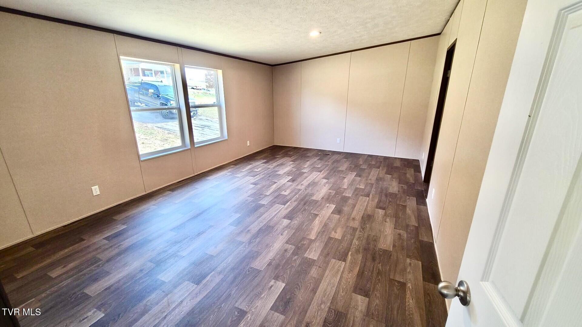 505 Jackson Road Fall Branch, TN 37656 - Photo 6 of 16 PRIMARY BEDROOM