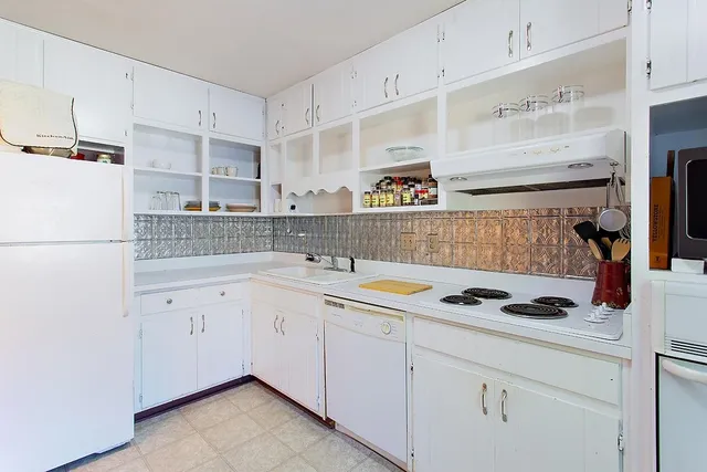 $165,000 | 1561 Jacks Drive, Unit B, Tallahassee, FL 32301