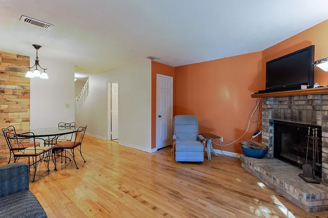 $165,000 | 1561 Jacks Drive, Unit B, Tallahassee, FL 32301