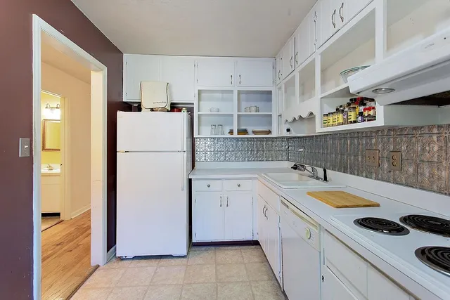 $165,000 | 1561 Jacks Drive, Unit B, Tallahassee, FL 32301