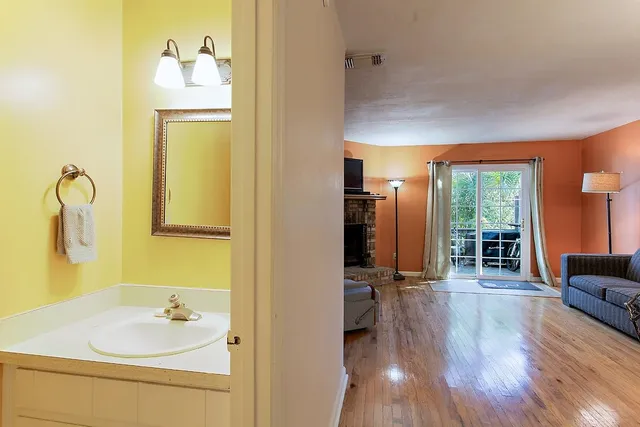 $165,000 | 1561 Jacks Drive, Unit B, Tallahassee, FL 32301