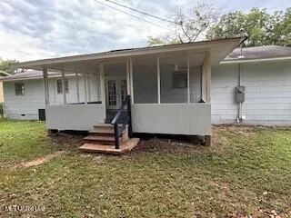 $135,000 | 2006 Country Club Drive, Yazoo City, MS 39194