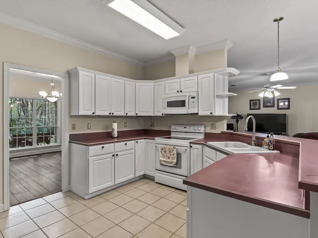 $559,000 | 9115 Ravena Road, Tallahassee, FL 32309