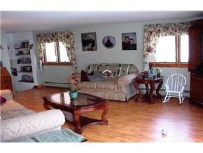 92 Henry Bridge Road Goffstown, NH 03045 - Photo 2 of 9