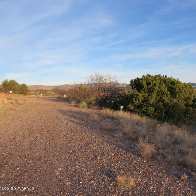 3645 Warrior Rimrock, AZ 86335 - Photo 5 of 10 IMG_0084