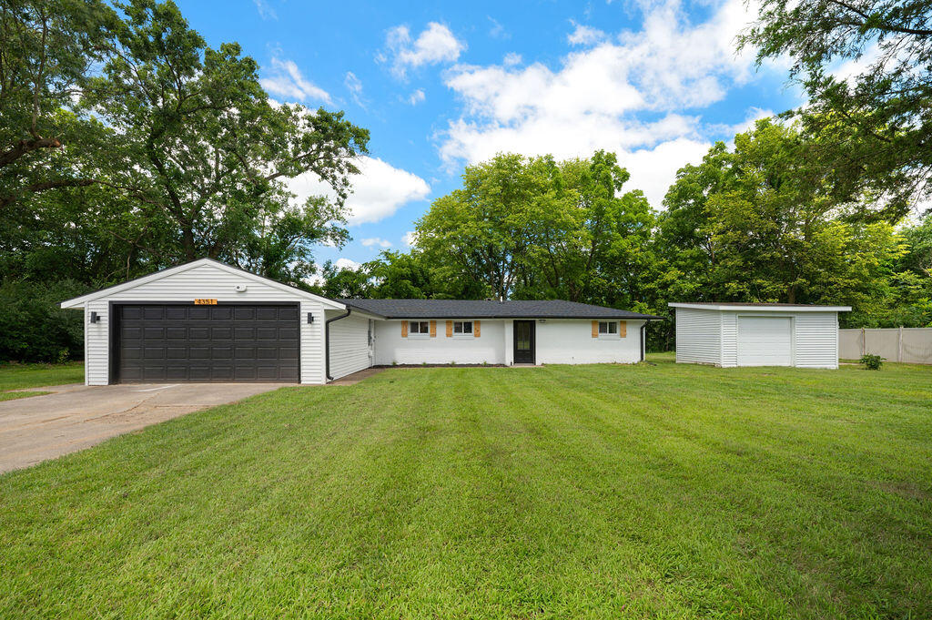 4351 East River Road Buchanan, MI 49107 - Photo 1 of 31 02