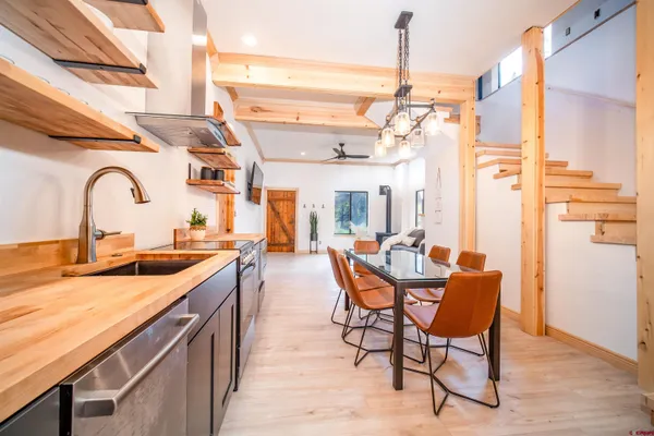 $1,395,000 | 28984 Ee 4, Dolores, CO 81323