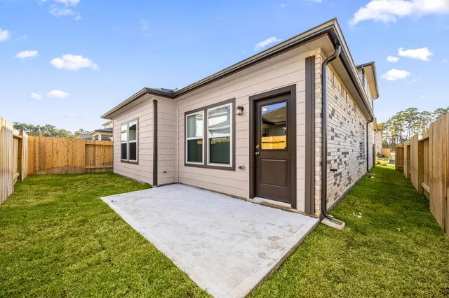 $2,250 | 302 Brazen Forest Trail, Magnolia, TX 77354