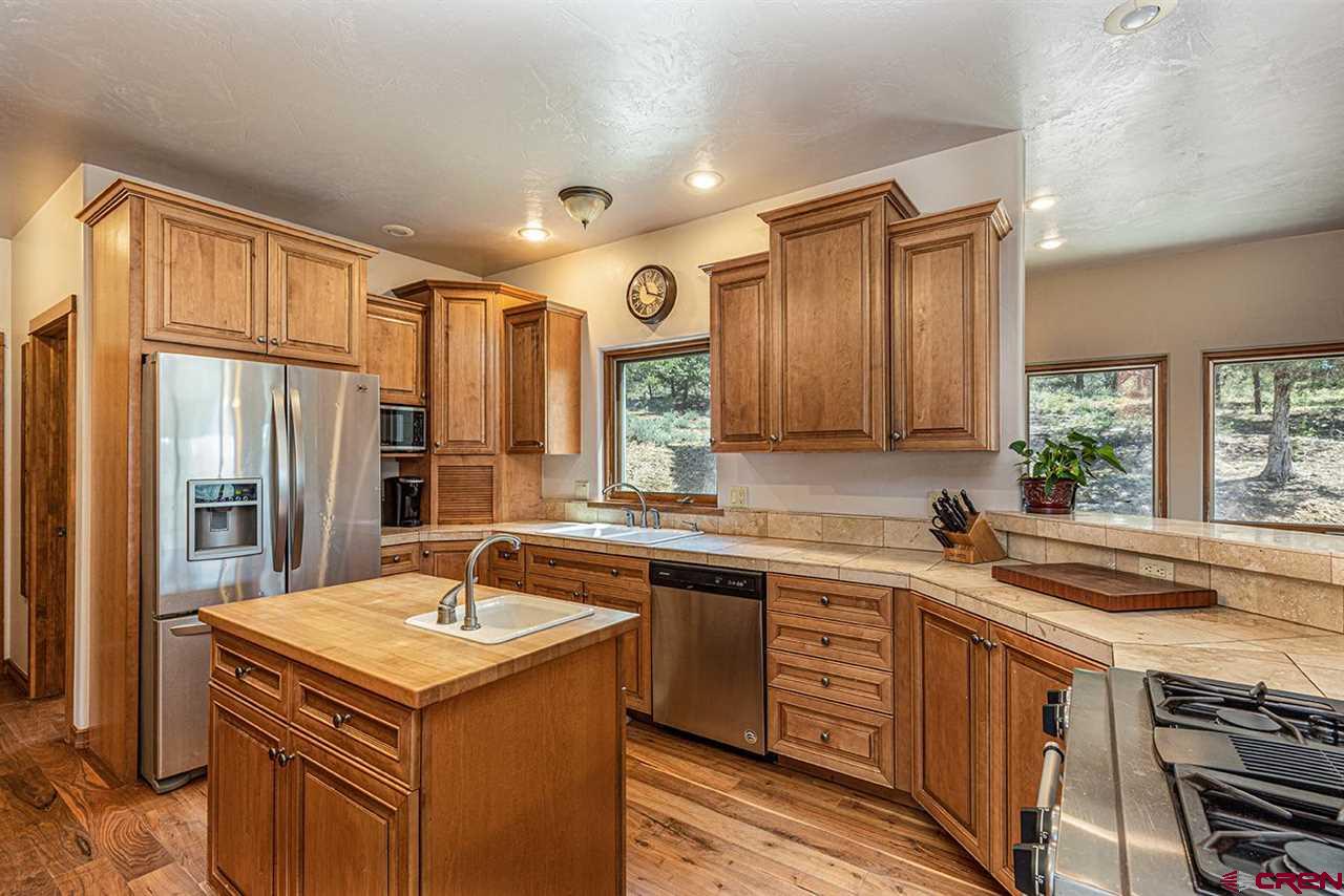 167 Tomahawk Ridge Lane Durango, CO 81303 - Photo 4 of 28