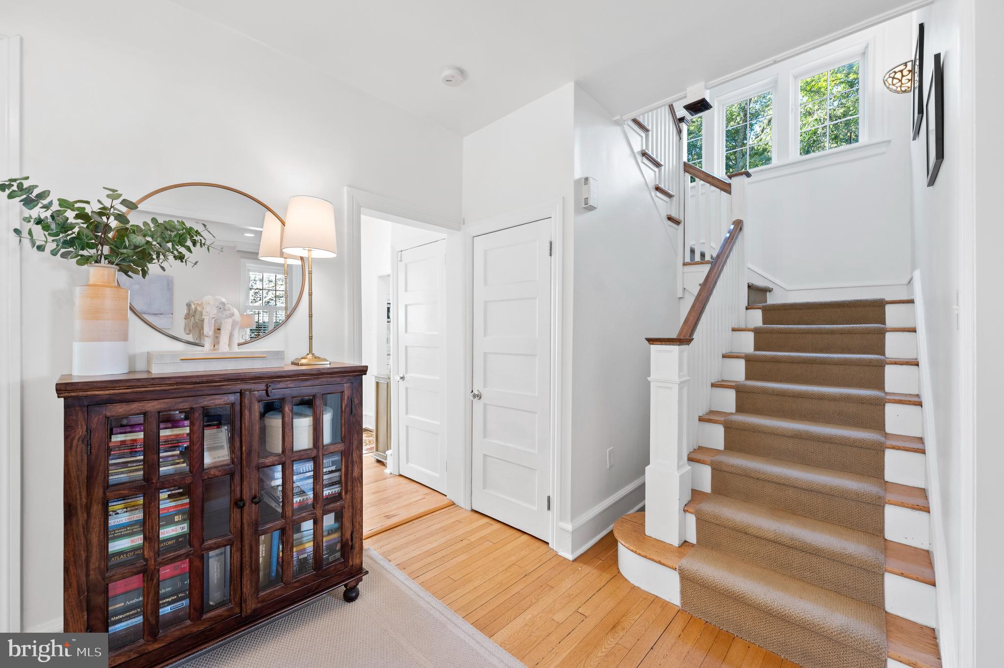 216 Kent Road Ardmore, PA 19003 - Photo 5 of 55 Foyer