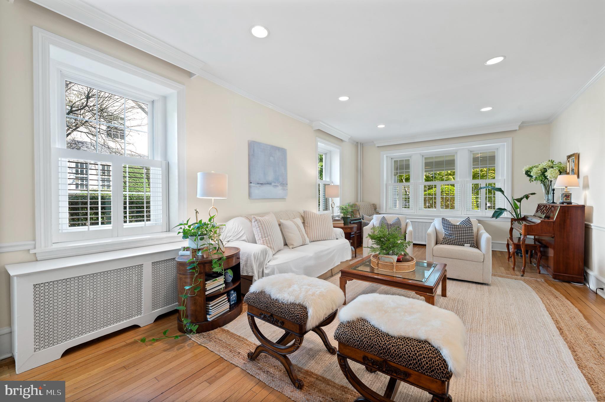 216 Kent Road Ardmore, PA 19003 - Photo 7 of 55 Living Room
