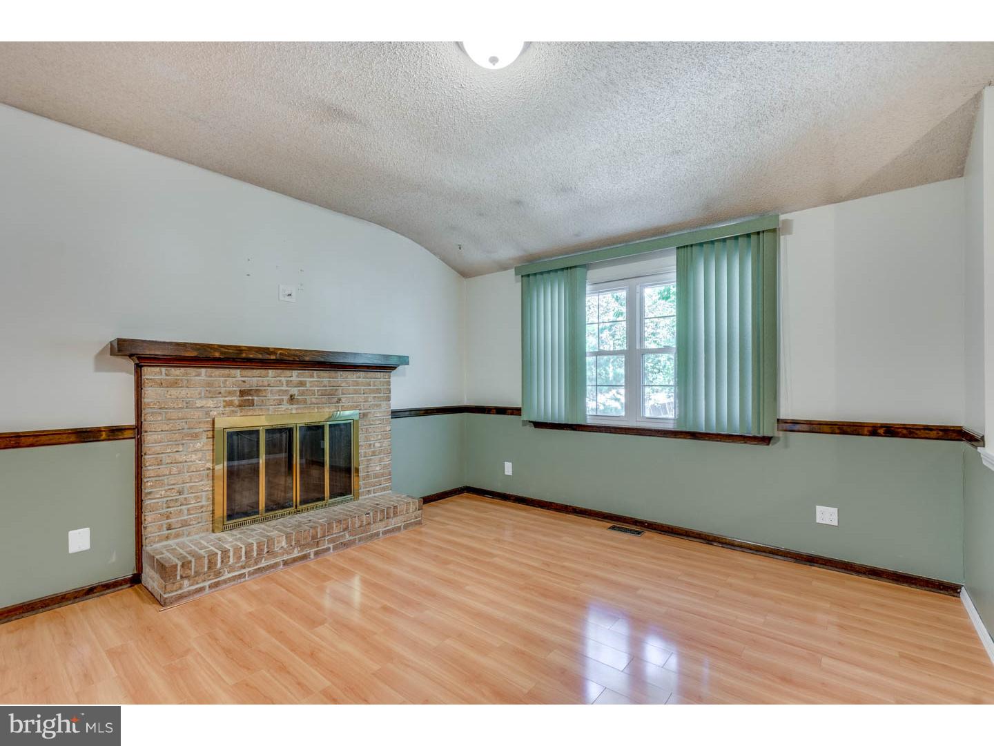 244 Peppermill Road West Berlin, NJ 08091 - Photo 3 of 25 Fireplace