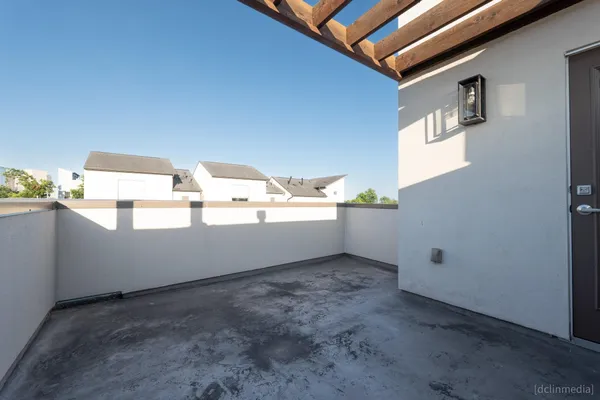 $3,750 | 2110 Crocker Street, Houston, TX 77006