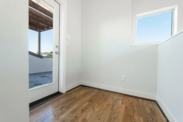 $3,750 | 2110 Crocker Street, Houston, TX 77006