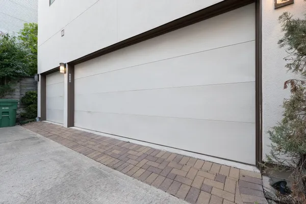 $3,750 | 2110 Crocker Street, Houston, TX 77006