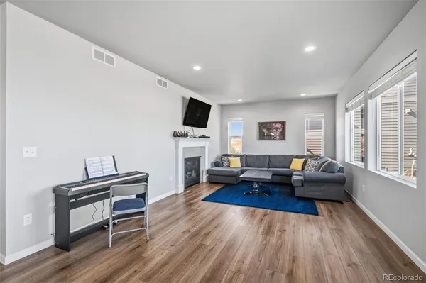 $689,900 | 6563 East 117th Court, Thornton, CO 80233