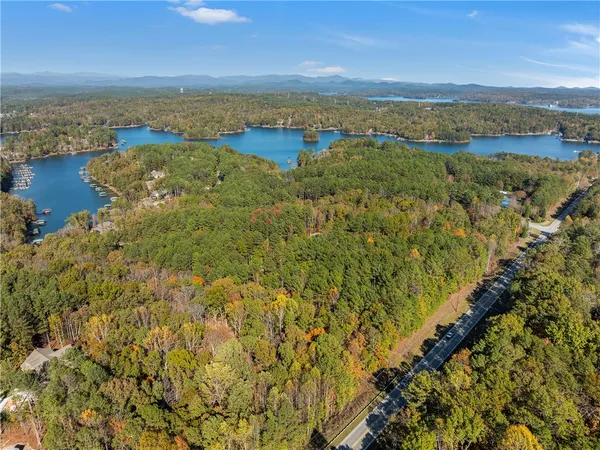 $249,672 | Lot 83 Waterside Crossing, Seneca, SC 29672