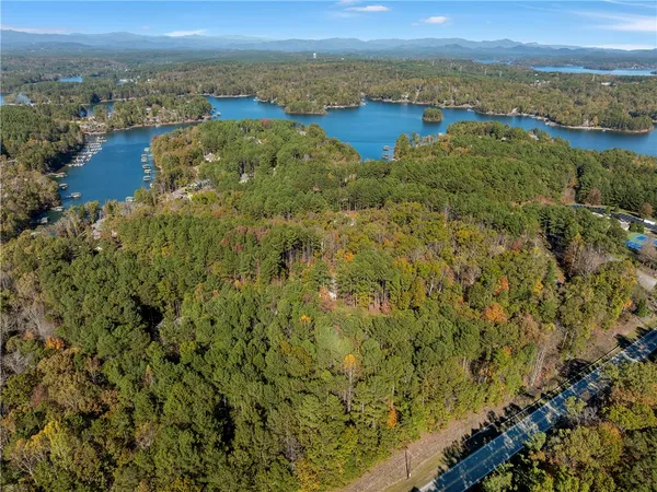 $249,672 | Lot 83 Waterside Crossing, Seneca, SC 29672