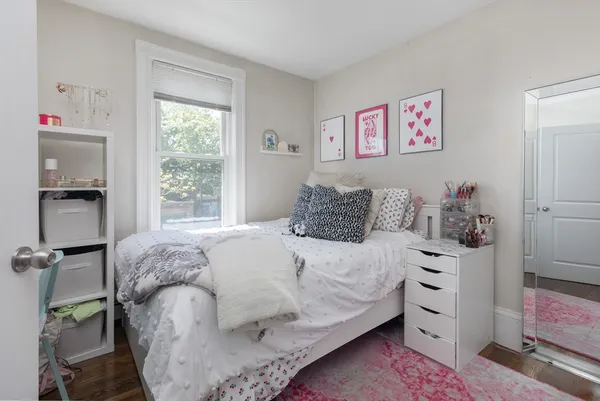 $5,400 | 420 East 6th Street, Unit 2, Boston, MA 02127