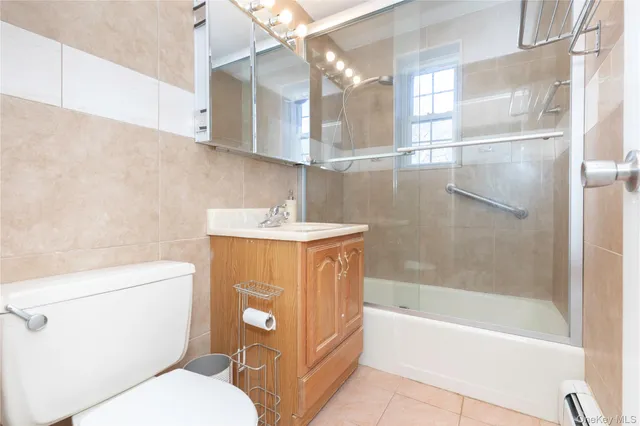 $2,900 | 4 Consulate Drive, Unit 3D, Tuckahoe, NY 10707