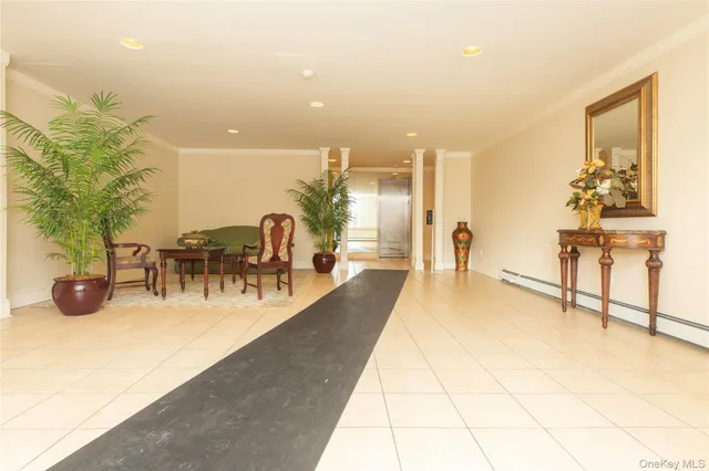 $2,900 | 4 Consulate Drive, Unit 3D, Tuckahoe, NY 10707