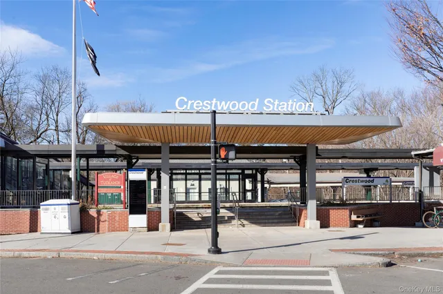 $2,900 | 4 Consulate Drive, Unit 3D, Tuckahoe, NY 10707