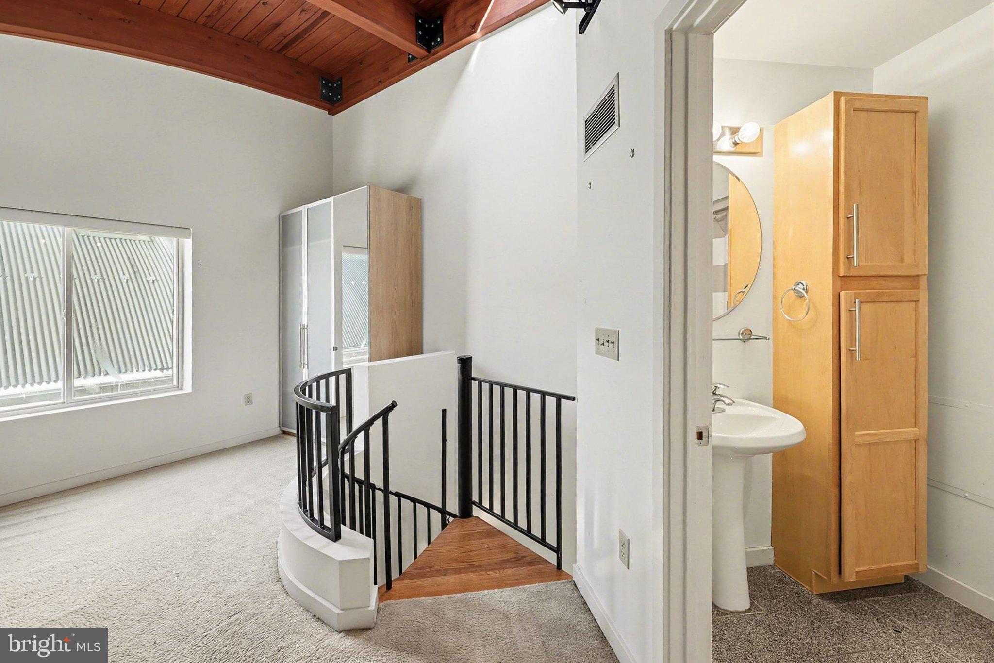 112 Blue Ridge Circle Harrisburg, PA 17110 - Photo 13 of 35 3rd Floor - Bedroom